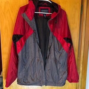 Dynamic Red and Gray Windbreaker with Sporty Color Blocking